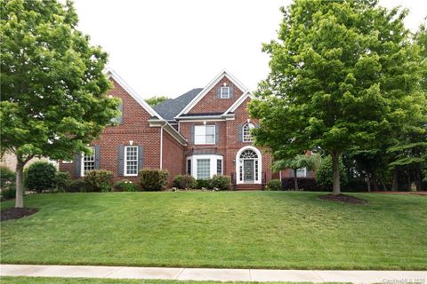 504 Conaway Court sold home in The Glen at Wesley Oaks, Waxhaw, NC
