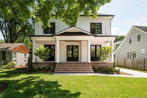 2913 Manor Road