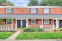 1217 Green Oaks Lane E sold home in Charlotte, SC