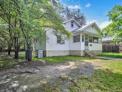 821 S Church Street