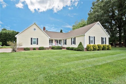 765 Timberlane Trail
