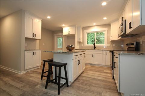 312 Glenrock Drive