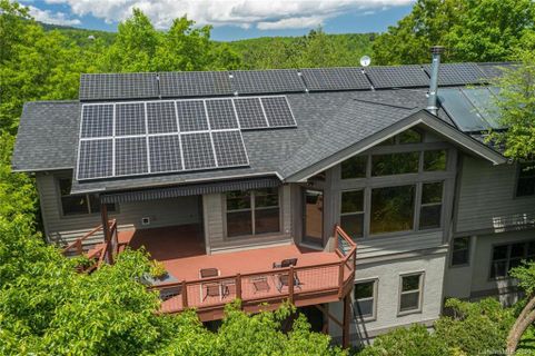 348 Winding Ridge Road sold home in Toms Creek, Black Mountain, NC