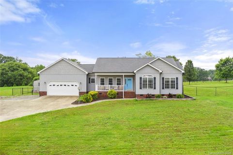 366 Back Acres Lane sold home in Wright Acres, Kannapolis, NC