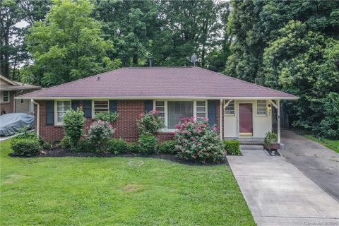 306 Saint Anne Place