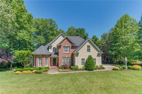 125 Chisholm Trail