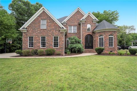 5304 Centerfield Lane