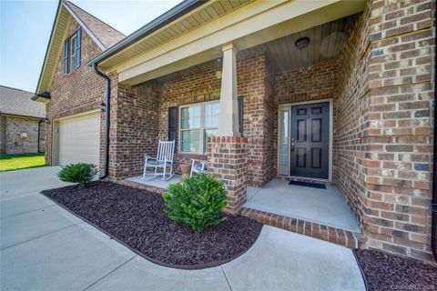 5404 Roberta Meadows Court sold home in Roberta Meadows, Concord, NC