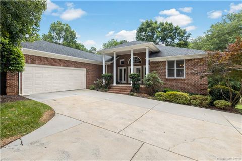 190 Quiet Cove Road