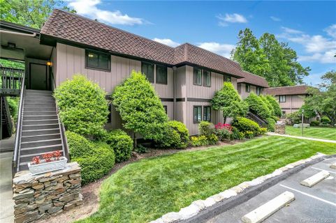33 Lake Drive G6