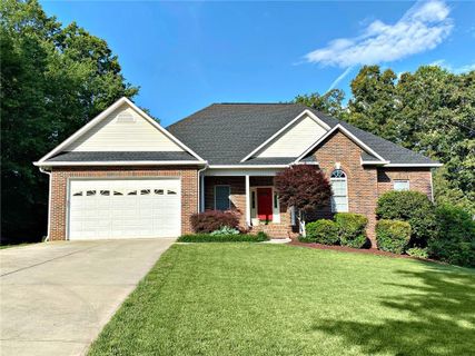 2581 Rolling Ridge Drive