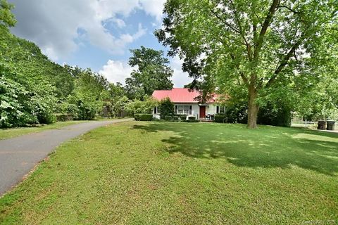 1022 Beverly Drive