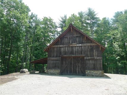 1039 Black Forest Drive 16