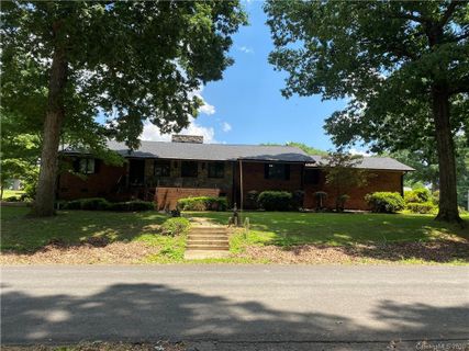 10708 Willow Oak Road