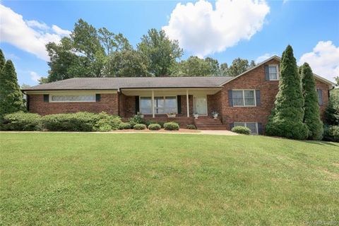 Previously sold for $430,000