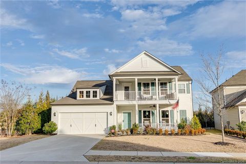 1027 Crescent Moon Drive