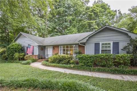 6222 Gaywind Drive sold home in Singing Springs, Charlotte, NC
