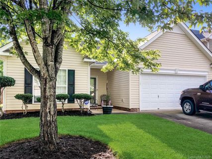 6845 Parkers Crossing Drive sold home in Parkers Crossing, Charlotte, NC