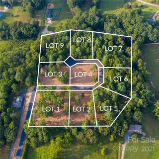 27 Baxter Woods Lane 5 sold home in Baxter Woods, Candler, NC