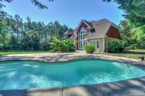 Previously sold for $558,000
