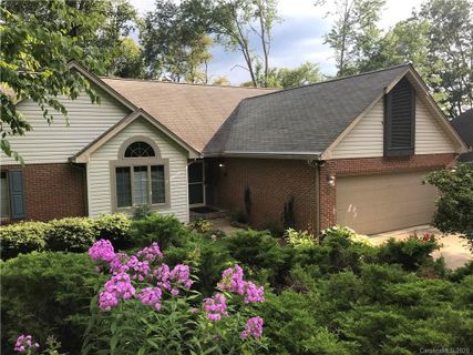 48 Bowden Lane sold home in Grimball Park, Waynesville, NC