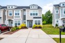 322 Halton Crossing Drive sold home in Concord, SC