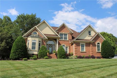 703 Mayfield Court