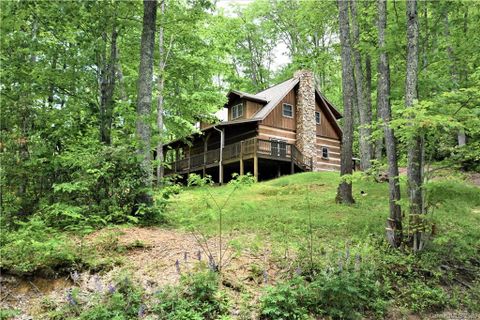 473 Copper Spur Road sold home in North Point Estates, Maggie Valley, NC