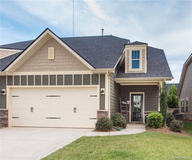 106 Canter Lane