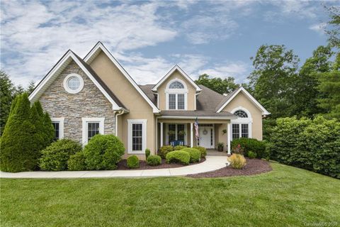 47 Mountain Shadows Drive 6 sold home in Mountain Shadows, Leicester, NC