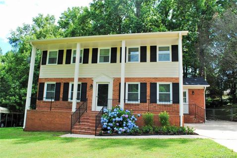 427 Willow Road