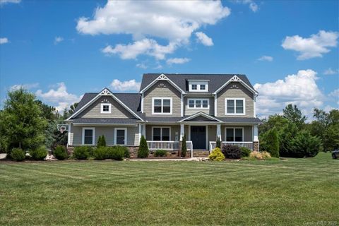 386 Iron Club Drive 17