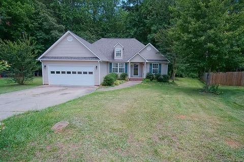 437 Swallowtail Court