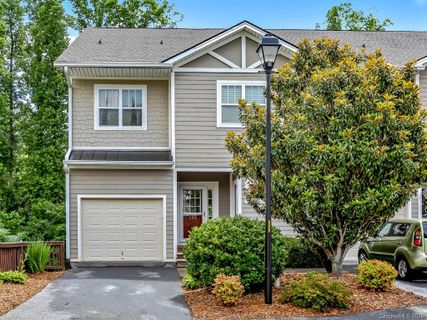 64 Foxden Drive 101