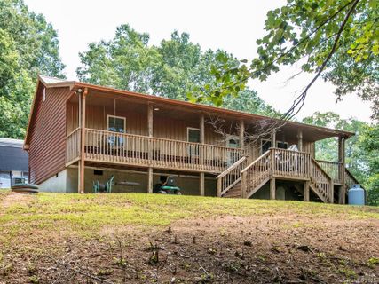 191 Stroud Mountain Trail