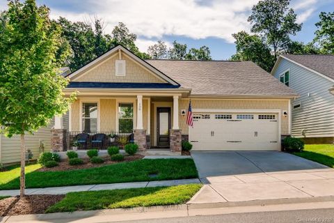 138 Boxtail Way