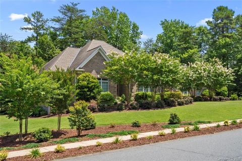 14716 Majestic Oak Drive