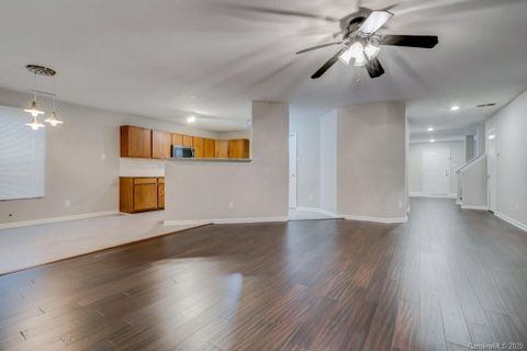 2930 Royal Fern Lane