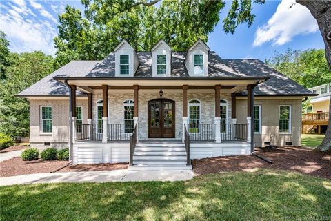 535 Spring Street sold home in Old Davidson, Davidson, NC