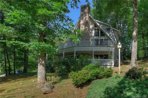 24 Pine Valley Drive sold home in Tall Pine Ridge, Spruce Pine, NC