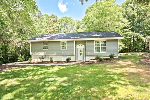 228 Spring Shore Road
