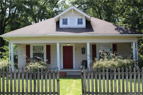 8 Willowbrook Drive
