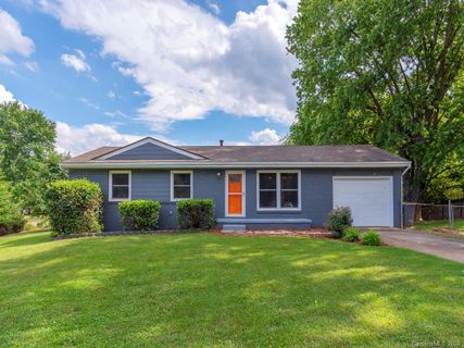 5 Lancelot Lane