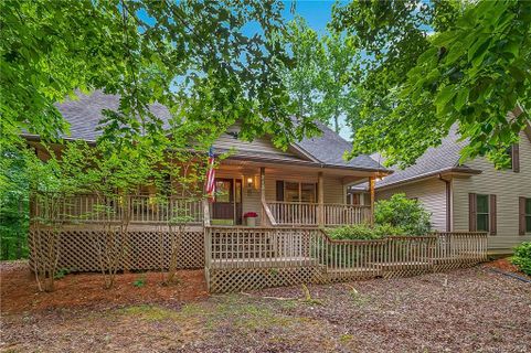 215 Beechtree Circle sold home in Southridge, Rutherfordton, NC