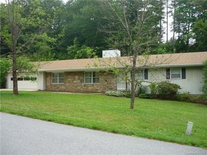 25 Braddock Way 13