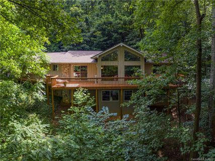 413 Canonero Drive