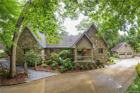 233 Mountain View Drive sold home in Sulphur Springs Park, Waynesville, NC