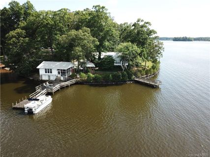 180 Dogwood Point