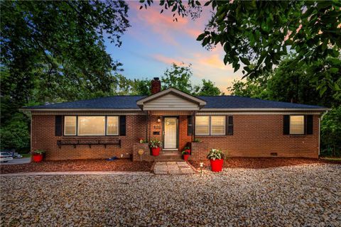 5000 Churchill Drive sold home in ALLEN HILLS, Charlotte, NC