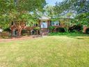 7407 Folger Drive sold home in Charlotte, SC